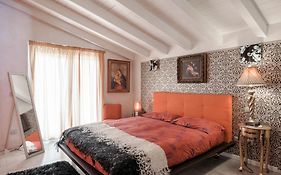 Matteotti Apartments