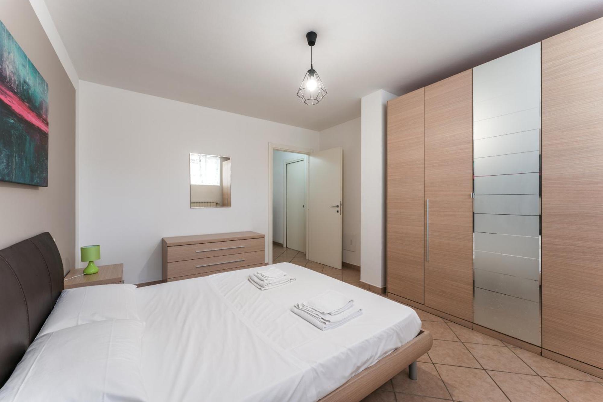 Matteotti Apartments Desenzano del Garda Exterior foto