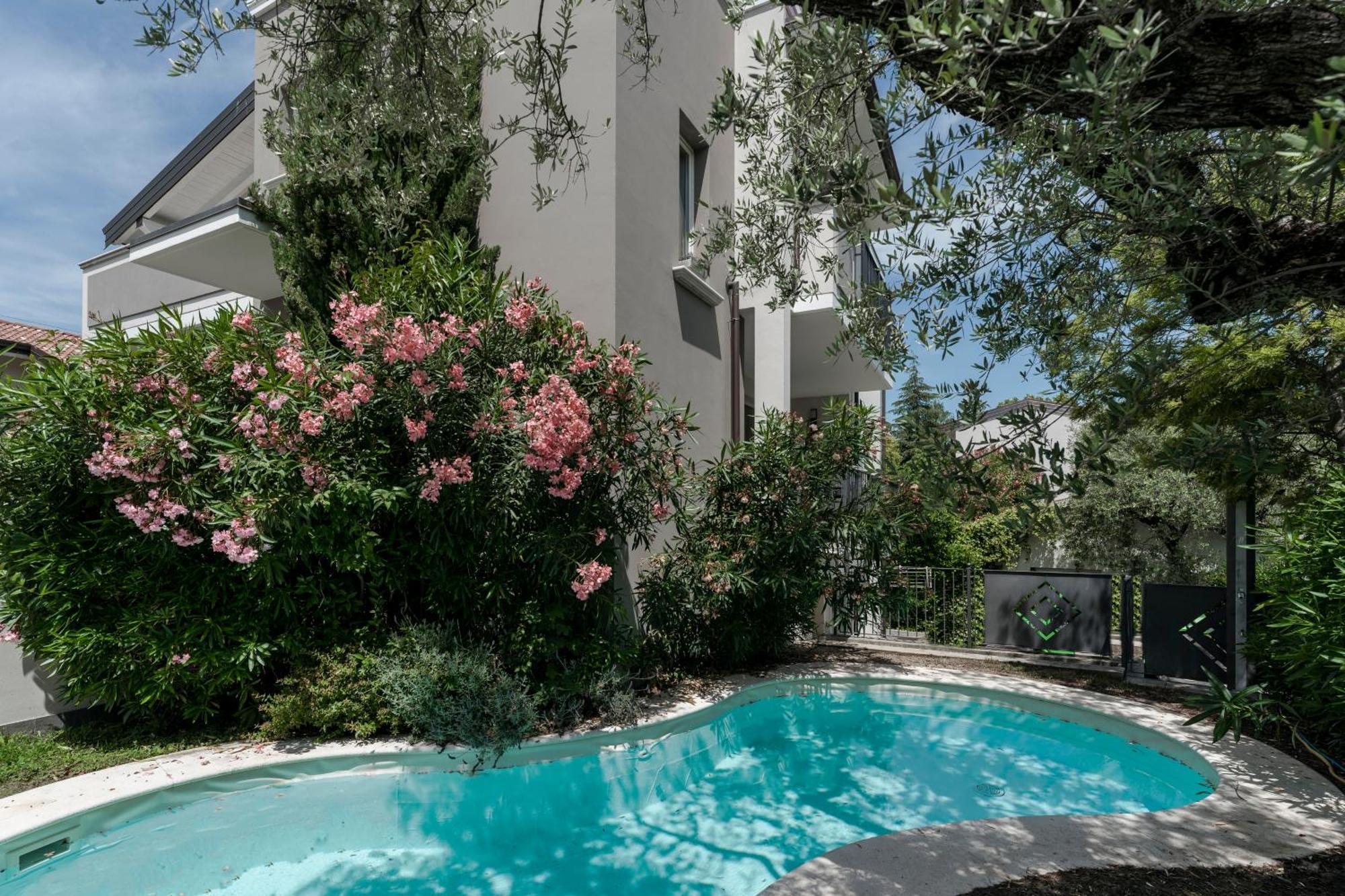 Matteotti Apartments Desenzano del Garda Exterior foto